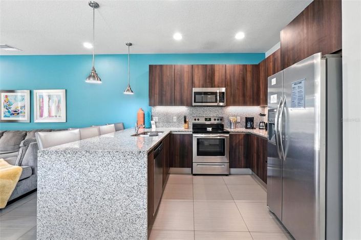 Image No.2-3 Bed Townhouse for sale