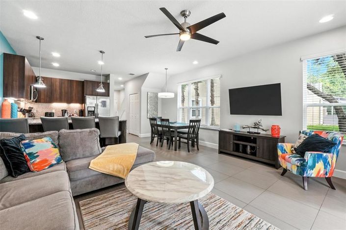 Image No.24-3 Bed Townhouse for sale