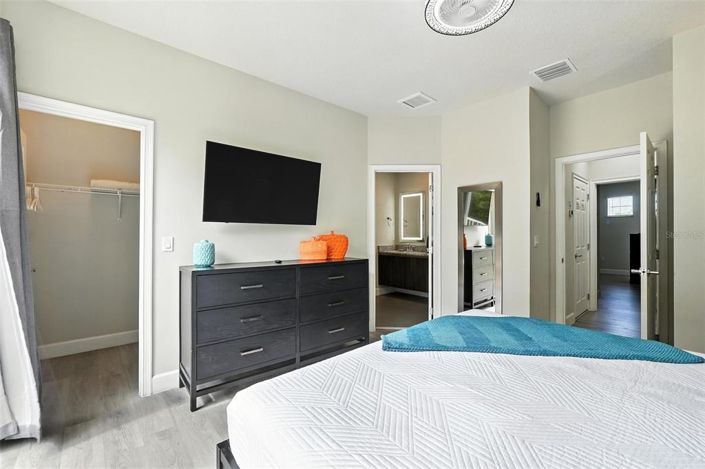 Image No.31-3 Bed Townhouse for sale