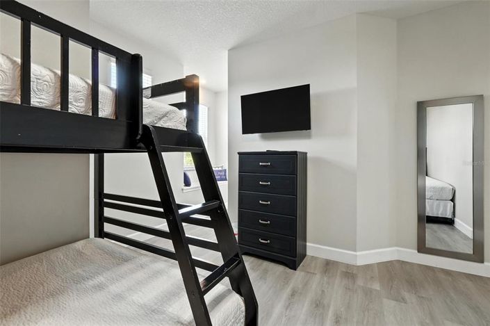 Image No.38-3 Bed Townhouse for sale