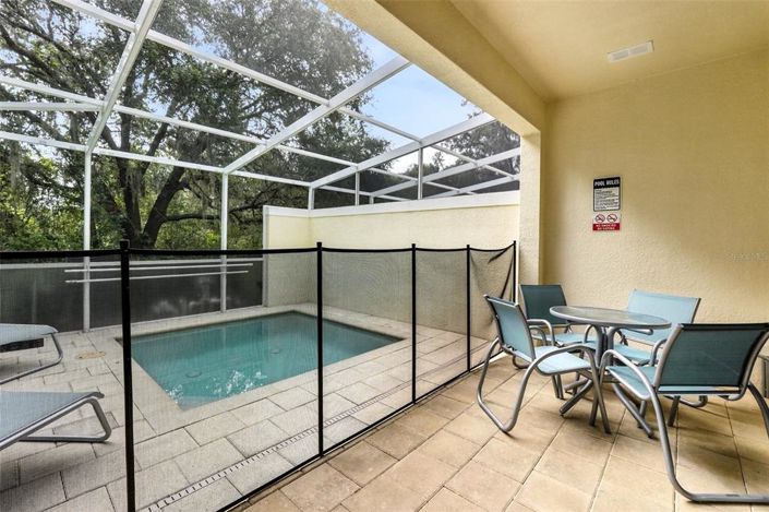 Image No.44-3 Bed Townhouse for sale