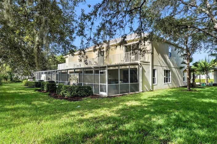 Image No.47-3 Bed Townhouse for sale