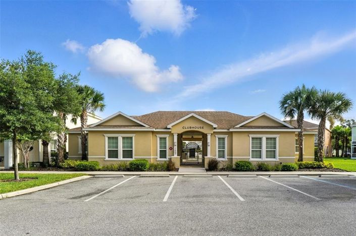 Image No.49-3 Bed Townhouse for sale