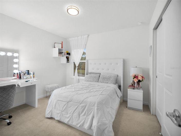 Image No.25-5 Bed Property for sale