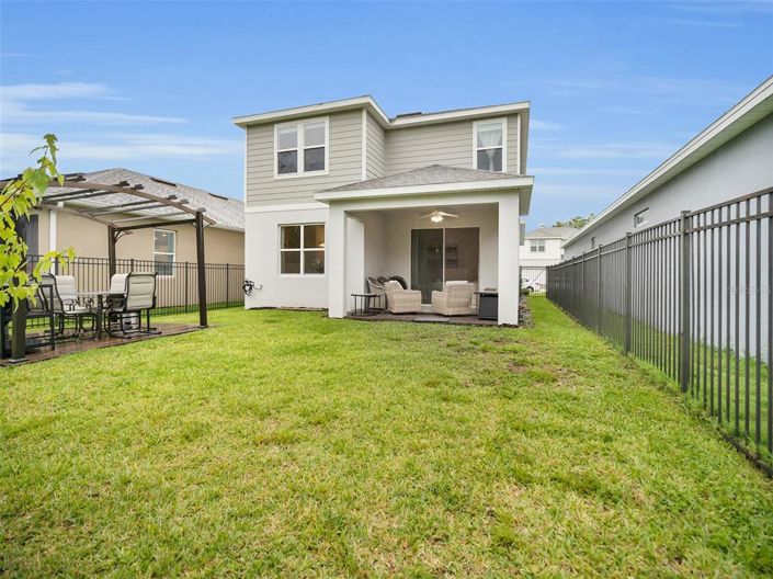 Image No.54-5 Bed Property for sale