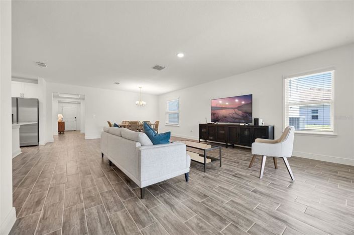 Image No.18-Propriété de 4 chambres à vendre à Davenport