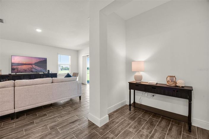 Image No.26-4 Bed Property for sale