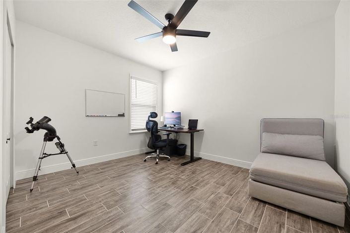 Image No.28-Propriété de 4 chambres à vendre à Davenport