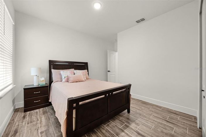 Image No.30-Propriété de 4 chambres à vendre à Davenport