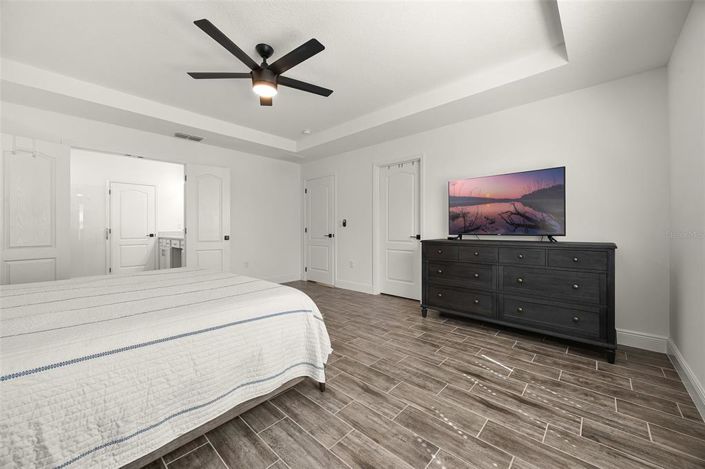 Image No.48-4 Bed Property for sale