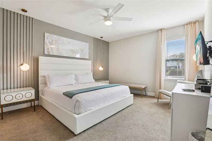 Image No.19-5 Bed Property for sale