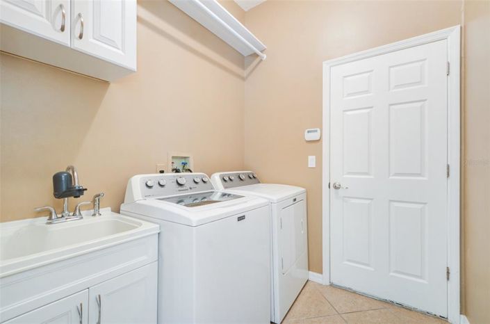 Image No.21-4 Bed Property for sale