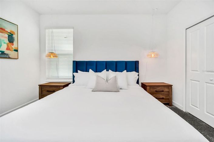 Image No.14-5 Bed Property for sale