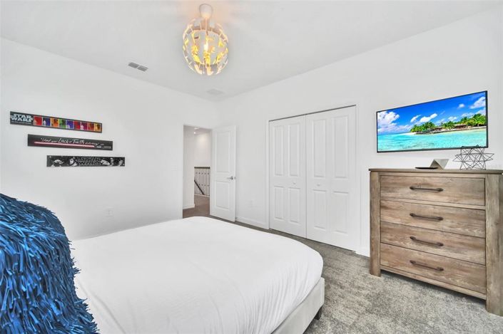 Image No.16-5 Bed Property for sale