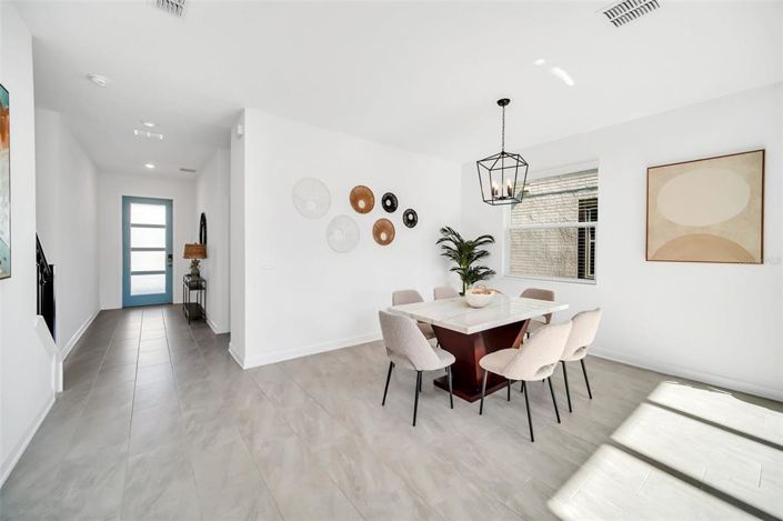 Image No.3-5 Bed Property for sale