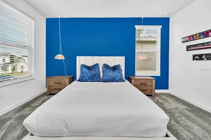 Image No.30-5 Bed Property for sale