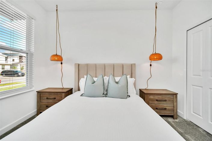 Image No.32-5 Bed Property for sale