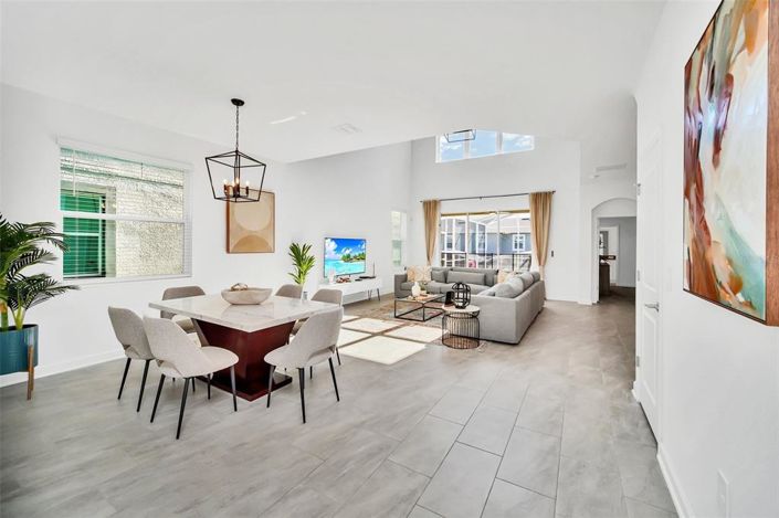 Image No.4-5 Bed Property for sale