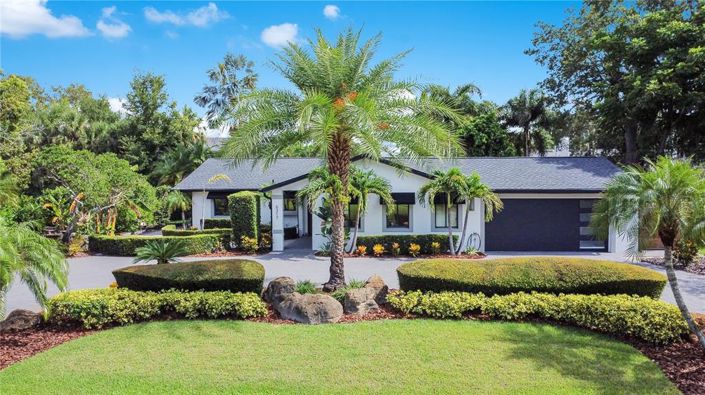 Image No.1-3 Bed Property for sale