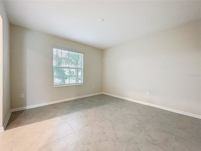 Image No.27-Propriété de 4 chambres à vendre à Clermont