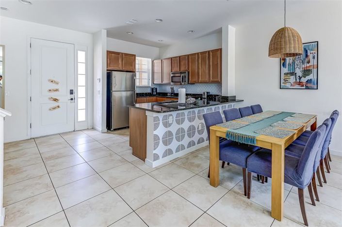 Image No.20-3 Bed Townhouse for sale