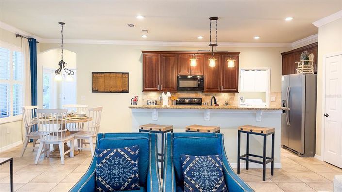 Image No.15-5 Bed Property for sale