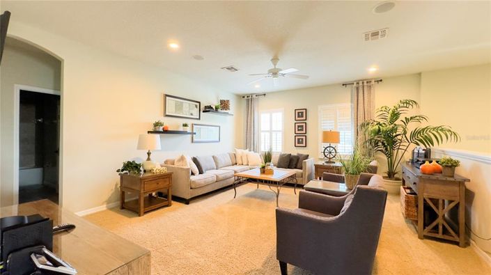 Image No.32-5 Bed Property for sale