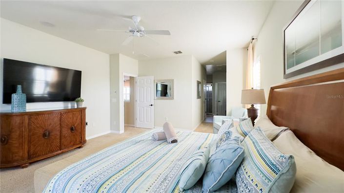 Image No.37-5 Bed Property for sale