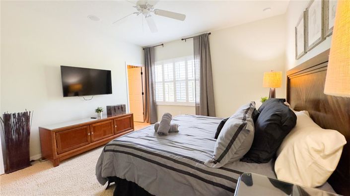 Image No.44-5 Bed Property for sale