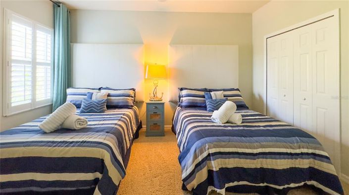 Image No.55-5 Bed Property for sale