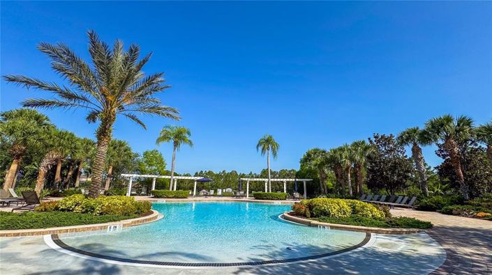 Image No.64-5 Bed Property for sale