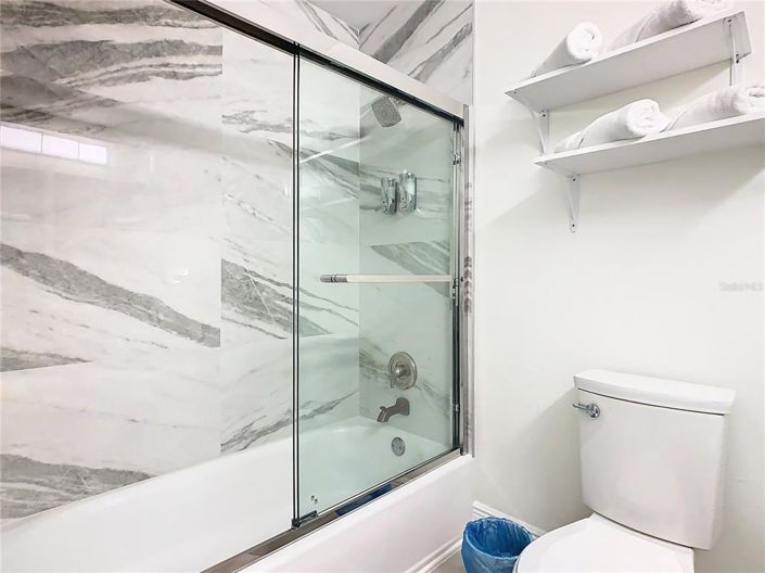 Image No.19-3 Bed Property for sale