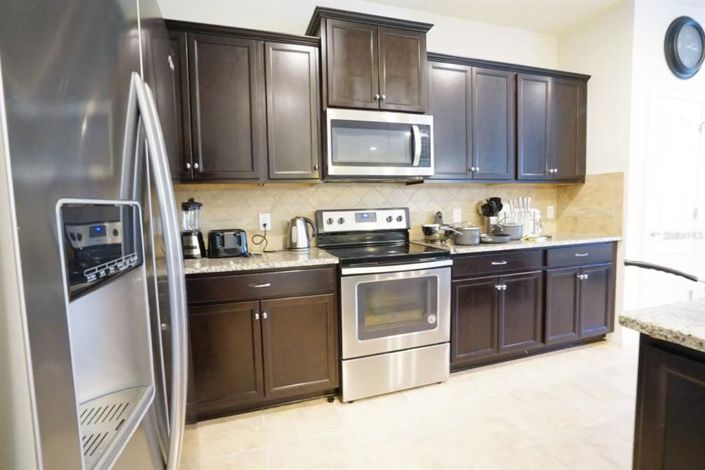 Image No.6-5 Bed Property for sale