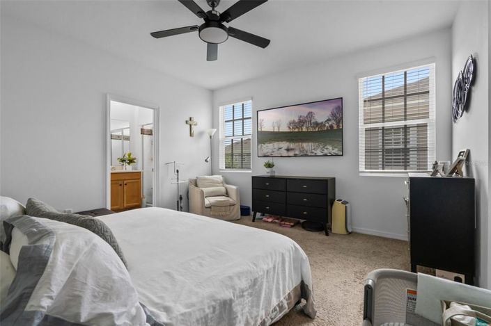 Image No.28-3 Bed Townhouse for sale