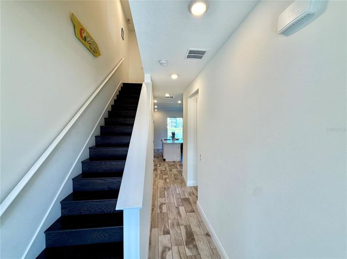 Image No.10-3 Bed Townhouse for sale