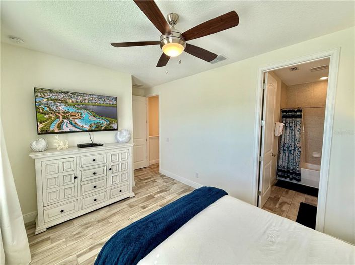 Image No.21-3 Bed Townhouse for sale