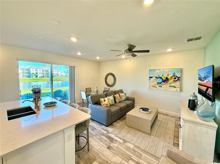 Image No.5-3 Bed Townhouse for sale