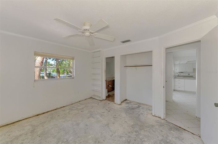 Image No.11-3 Bed Property for sale