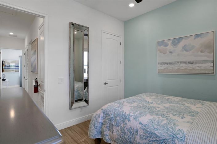 Image No.18-4 Bed Property for sale