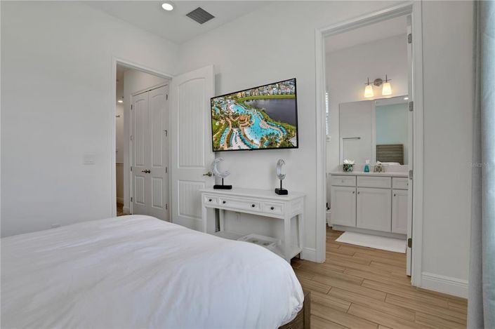 Image No.23-4 Bed Property for sale