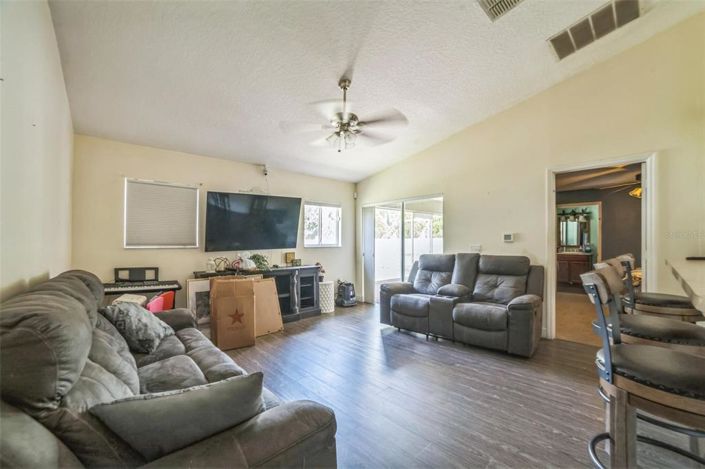 Image No.7-Propriété de 3 chambres à vendre à Davenport