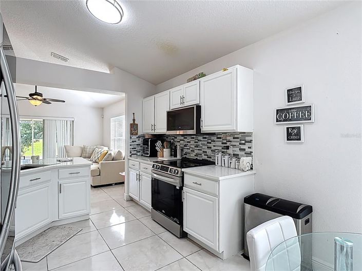 Image No.11-4 Bed Property for sale