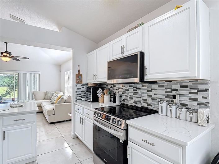 Image No.13-4 Bed Property for sale