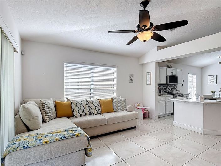 Image No.19-4 Bed Property for sale