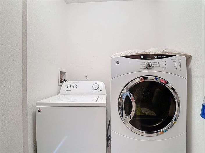 Image No.28-4 Bed Property for sale