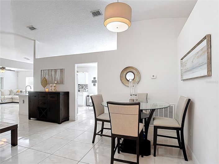 Image No.5-4 Bed Property for sale