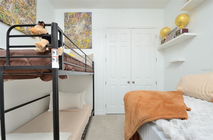 Image No.27-3 Bed Property for sale