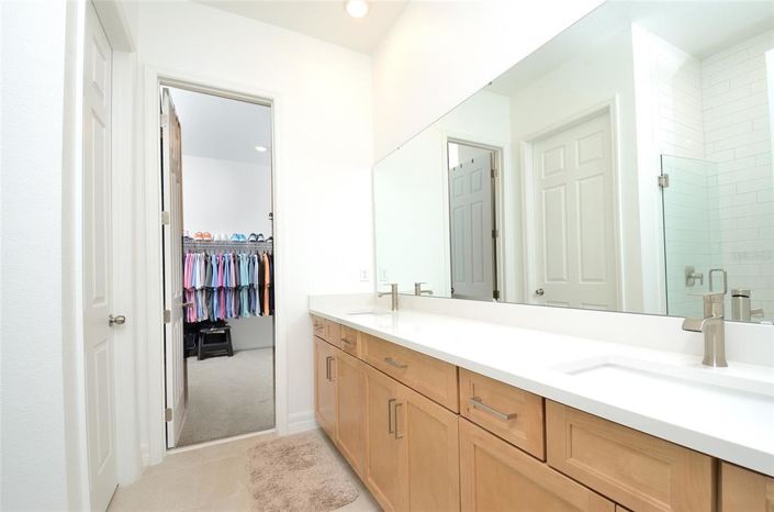 Image No.31-3 Bed Property for sale