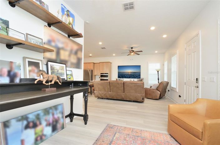 Image No.5-3 Bed Property for sale