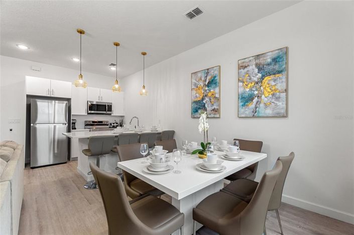 Image No.12-3 Bed Townhouse for sale